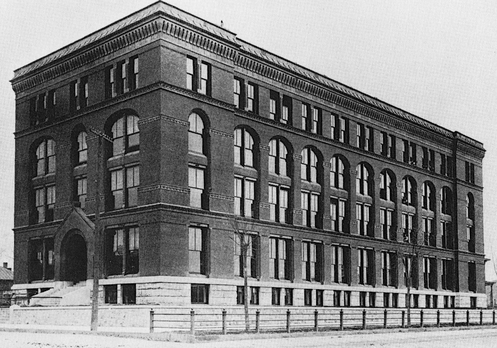Mccook Roots Building 8.21. ROOT GETS THE ARCADE RIGHT: THE McCORMICK BUILDING – The ...