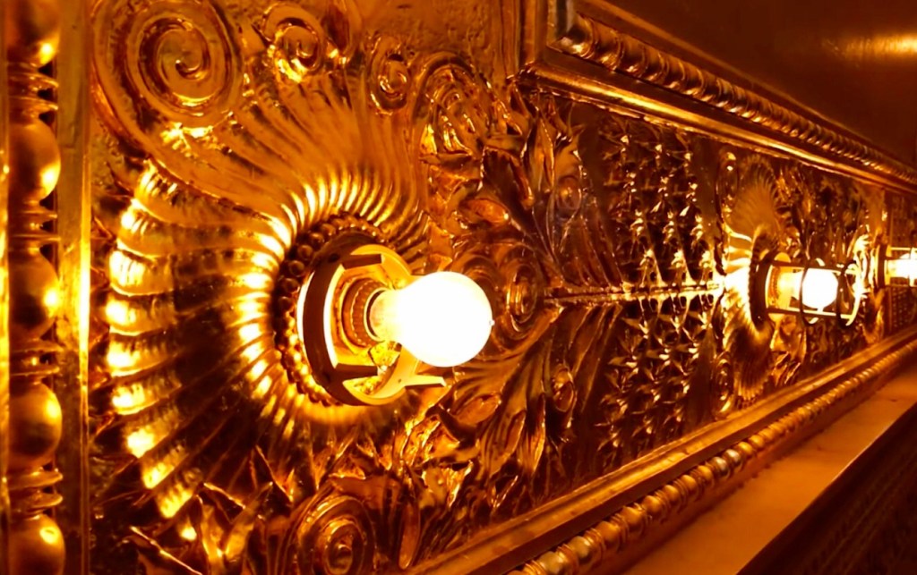 6.4. ORNAMENTING THE THEATER HOUSE – The Architecture Professor